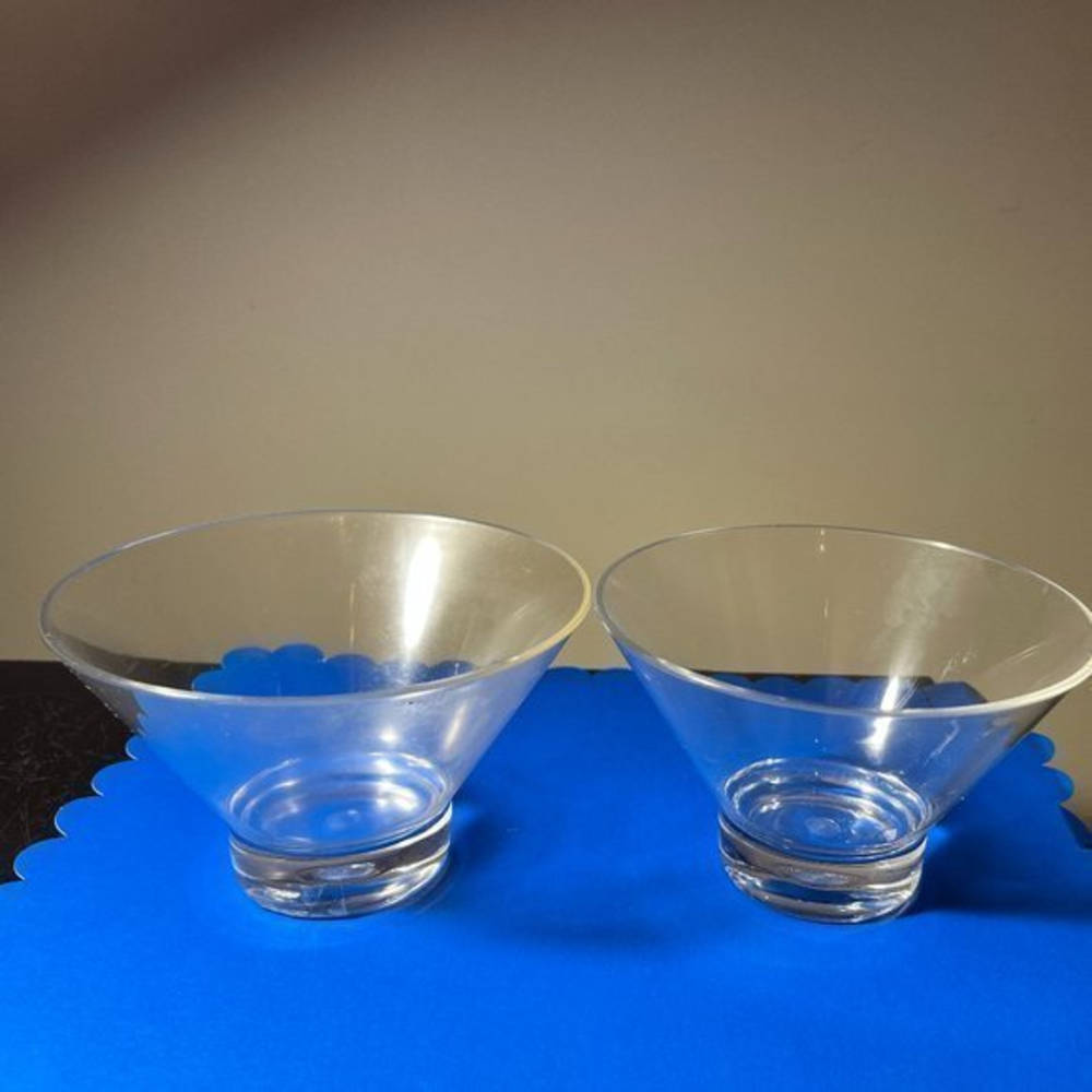 Two Gracious Home  Nut‎ / Candy Dishes
